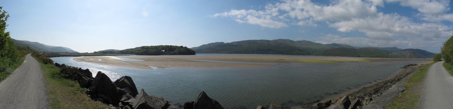 Panorama of the Mawdach Trail running alongside the estuary