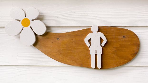 a man toilet sign