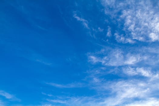 View white cloud with blue sky background