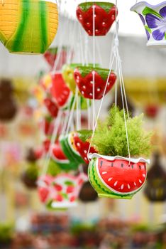 hanging flower pots made from ceramic