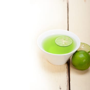 fresh and healthy green lime lemonade macro closeup 