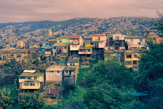 Panoramic view of shabby houses at the edge of Valparaiso