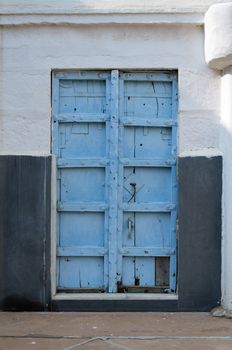 Traditional door in Jodhpur, Rajasthan, India 