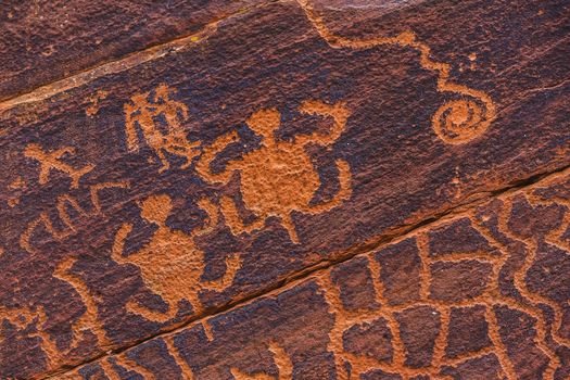 Petroglyph turtles in Sinaguan style petroglyph