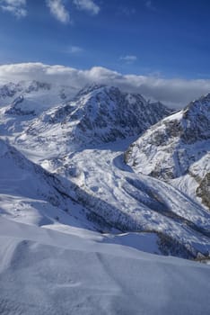 Panoramic view of ragged Mt Blanc mountain wall during winter