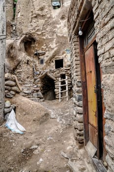 Narrow dirt streets in Kandovan village in Iran
