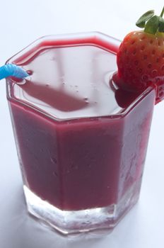 Chilled smoothie beverage with strawberry