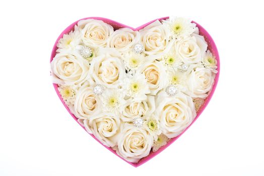 White roses and pearl and diamond held in the heart shape box. gift for valentine 's day, isolated on white background