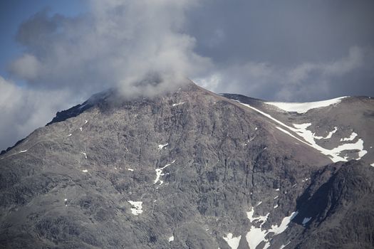 hihg mountain in south greenland