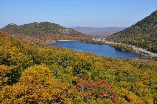 Echo Lake in Franconia Notch in the White Mountains of New Hampshire