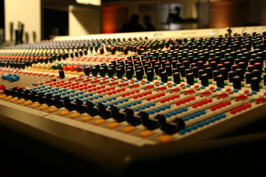 Audio mixing board