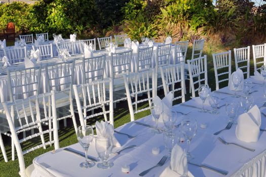 Large outdoor wedding Table