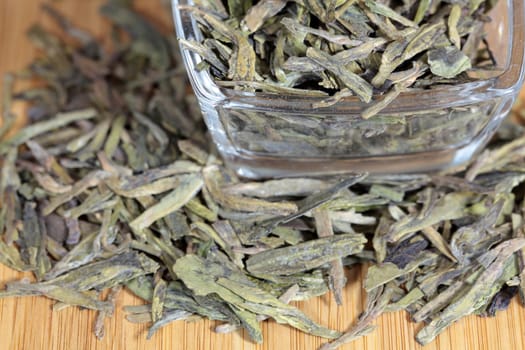 Dry tea leaves