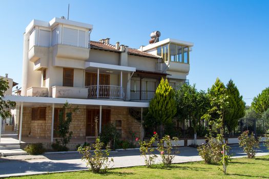 Modern luxury villa in natural area.