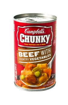 Winneconne, WI - 5 February 2015:  Can of Campbell's Chunky Beef with Country Vegetables soup.