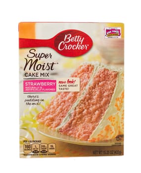 Winneconne, WI - 5  February 2015: Box of Betty Crocker Strawberry Cake Mix.
