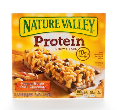 Winneconne, WI - 7 February 2015: Box of Nature Valley Protein Peanut Butter, Dark Chocolate. chewy bars.