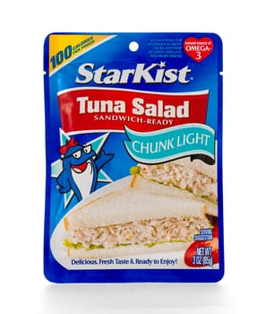 Winneconne, WI - 7 February 2015: Pouch of Chunk Light Tuna Salad made by Starkist.