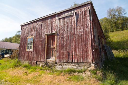 Picture of and old farmhouse