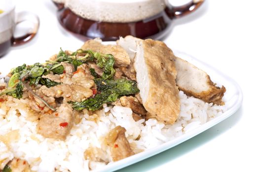 Stir-fried vegetables and pork