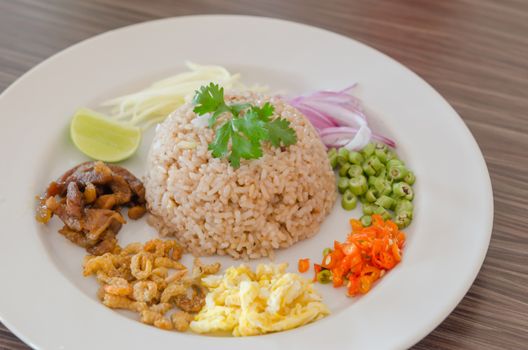 Mixed cooked rice with shrimp paste sauce