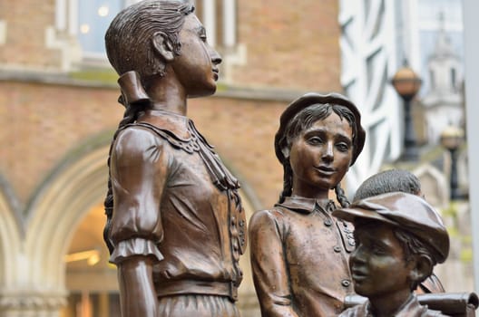 Statue of Child refugees
