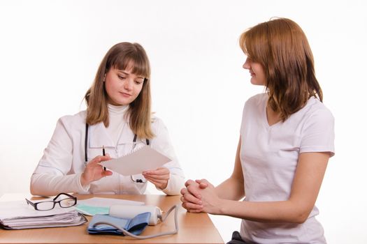 The girl on reception at the doctor-therapist