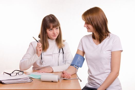 The girl on reception at the doctor-therapist