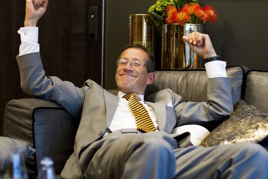 Richard Quest besøker Oslo, og bor på The Thief. 2014.