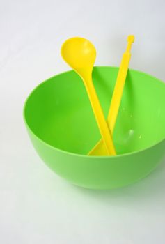 picture of a plastic tableware