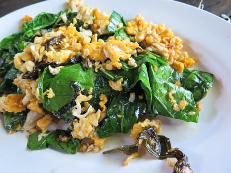 closed up the fried vegetable with egg