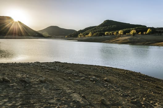 One beautiful morning on the lake in Navarr��