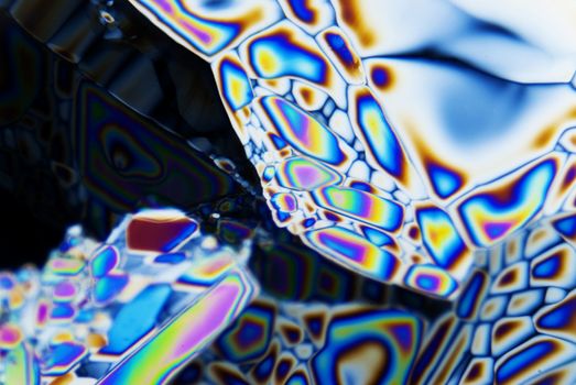 Microcrystals in polarized Light
