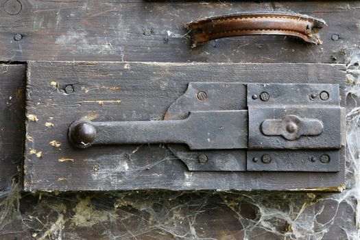 Detail - macro - of the old and rusty latch