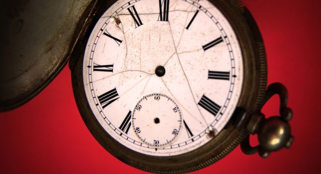 picture of old  out of order watch pocket watch 