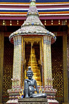 siddharta   in the temple bangkok asia   thailand abstract cross        step     wat  palaces   
