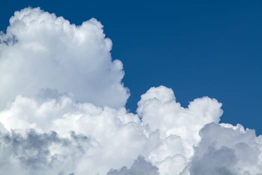 View white cloud with blue sky background