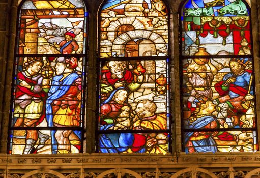 Kiing Merchants Nobes Stained Glass Salamanca New Cathedral Castile Spain. The New and Old Cathedrals in Salamanca are right next to each other.  New Cathedral was built from 1513 to 1733 and commissioned by Ferdinand V of Castile, Spain.