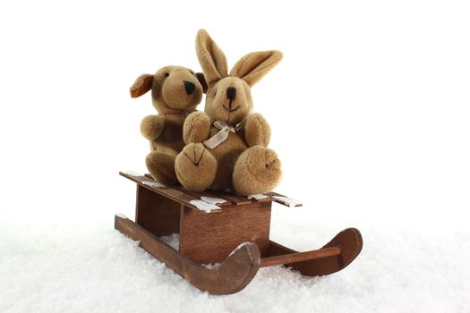 No-name plushies when sleigh ride in the snow