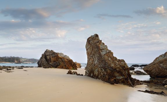 Unusual veins, colours and textures in the rocks at Glasshouse Rocks, Narooma.   This area includes many varying rock formations formed under different conditions over time, known as the Narooma Accretionary Complex.  Rocks are turbidites, block in matrix m��lange, chert, and volcanics