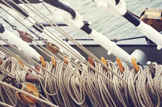 Foto of Boat Rigging at Sea