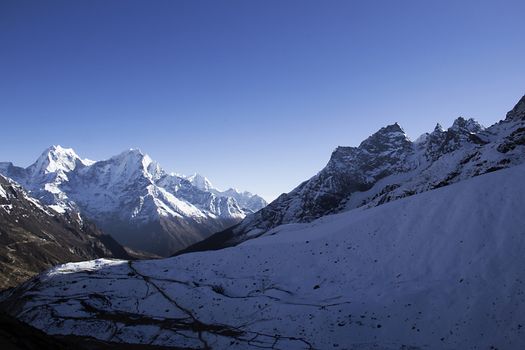 gokyo valley in high himalayas