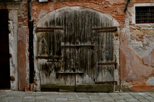 Aging wooden doors