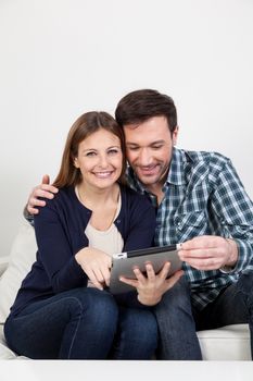 couple using the ipad