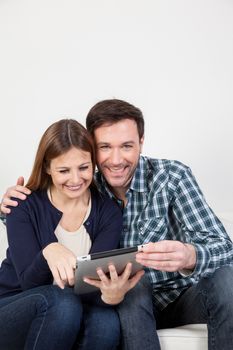 couple using the ipad