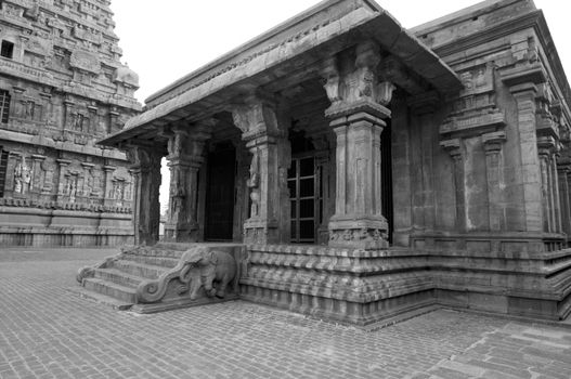 intricate artwork at ancient hindu temple