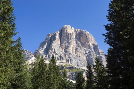 landscape of the italian Alps in summer season from mountain path with blue sky background, near Cortina d'Ampezzo