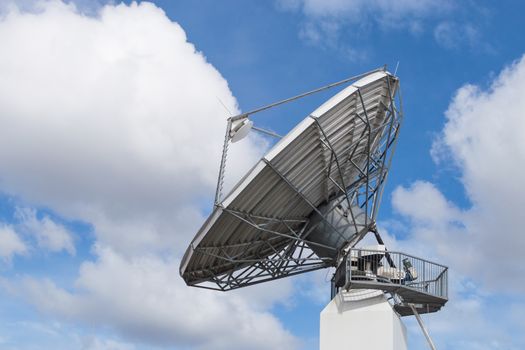 Big radar parabolic radio antenna global telecommunication technology equipment for information data streaming broadcast