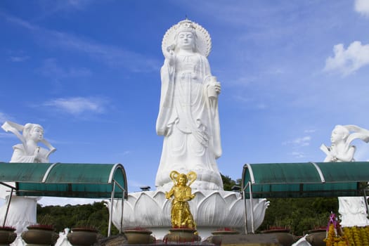 The white jade bodhisattva guan yin pavillion; The most beautiful statue of chaste, the best in southem Thailand.