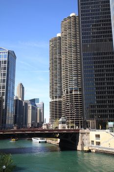 State Street Bridge crossing the Chicago River. Marina Towers are on the right.